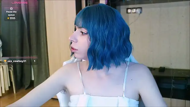 FemAlexa  online show from February 5, 2025, 3:20 pm