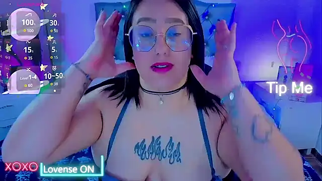 NatalieHarris online show from April 25, 2026, 8:28 pm