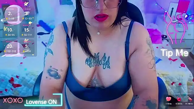 NatalieHarris online show from July 23, 2026, 5:44 pm