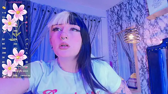 Snapshot of Candy_morgan412 chatting on July 12, 2026, 12:40 pm Candy morgan412 online show from July 12, 2026, 12:40 pm