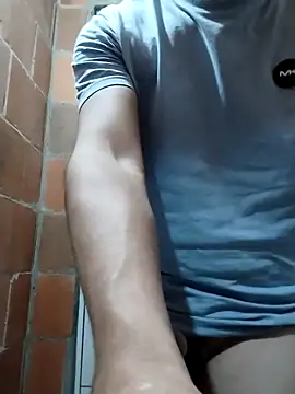 Snapshot of Rejy1992 chatting on October 11, 2025, 4:33 am Rejy1992 online show from October 11, 2025, 4:33 am