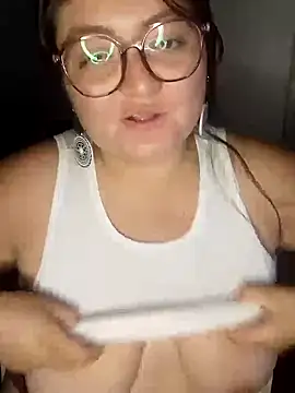 ChristalMal online show from March 5, 2025, 1:50 pm