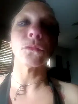 Everlyrose27 online show from January 9, 2025, 2:40 pm