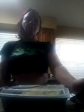 Everlyrose27 online show from January 10, 2026, 8:43 pm