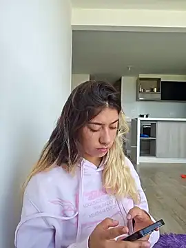 Enyeld ruru online show from November 8, 2025, 4:29 pm