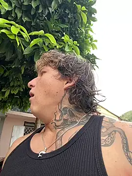 Tom Krakow online show from March 4, 2025, 9:00 pm