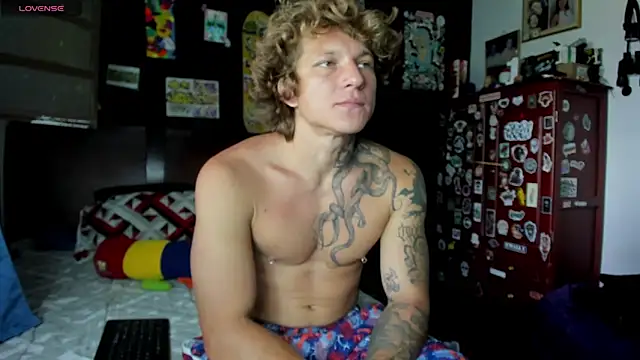 Tom Krakow online show from September 8, 2025, 3:00 pm