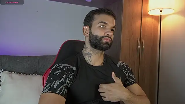 MarkHazze online show from March 24, 2026, 12:26 am