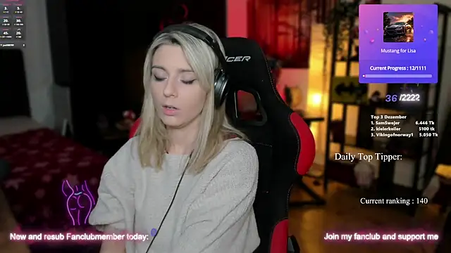 Lisaonthemoon online show from December 19, 2024, 11:03 pm