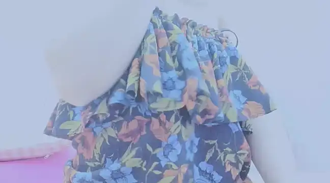 Linh diudang online show from March 17, 2025, 1:29 pm