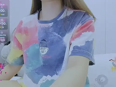 Linh diudang online show from November 21, 2025, 2:49 pm