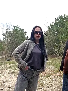 -Pupsiki- online show from April 18, 2026, 6:17 am