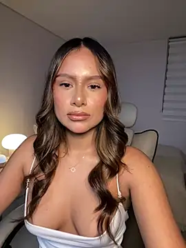 AndreaMartini online show from March 9, 2025, 12:10 am