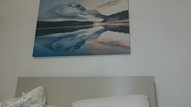 hotjessyca online show from March 17, 2025, 5:45 am