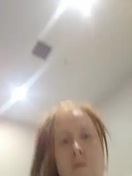 mollymay69 online show from October 18, 2025, 10:16 am