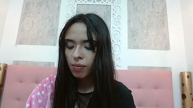 Cloeandtyfanny online show from March 8, 2025, 3:28 am