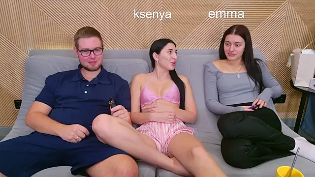 Ksenny online show from November 14, 2025, 11:42 am