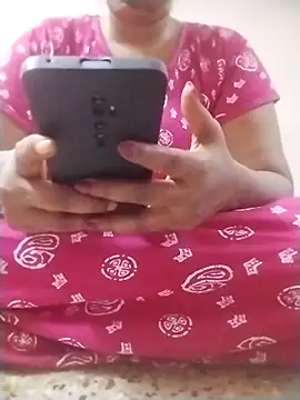 Snapshot of Tamilpriya46 chatting on September 16, 2025, 4:19 pm Tamilpriya46 online show from September 16, 2025, 4:19 pm