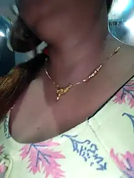 Dianaa9 online show from October 24, 2025, 2:35 pm