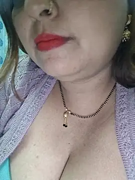 Dianaa9 online show from December 2, 2025, 7:53 pm