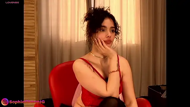 SophieCharm online show from January 19, 2026, 8:29 am