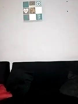 TheDoubleTrouble18xxx online show from March 6, 2025, 10:04 pm