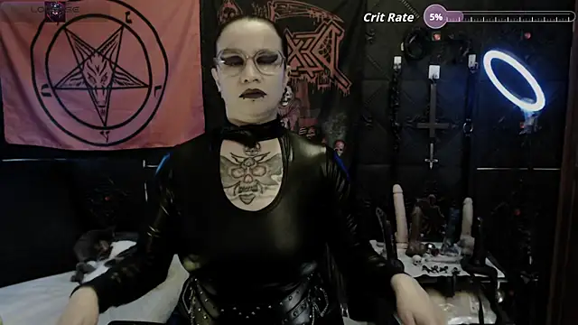 Evil Queen 666 online show from September 14, 2025, 6:56 am