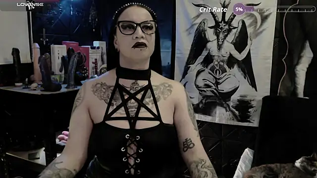 Evil Queen 666 online show from August 1, 2026, 5:50 am