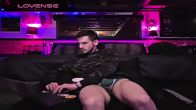 Rickeyslatter online show from March 28, 2026, 9:47 pm