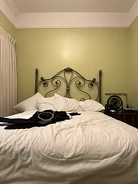 THICKwithDICKK online show from February 17, 2026, 2:52 am