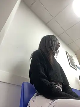 tamarabigass1 online show from March 7, 2025, 7:52 am