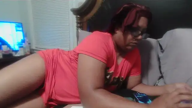 ebonyred online show from March 2, 2026, 2:14 am