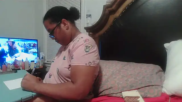 ebonyred online show from April 24, 2026, 1:30 am