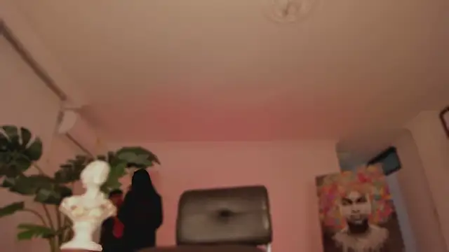 Taylor  foxxx online show from February 8, 2025, 4:14 am