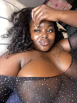 Honeycoco0211 online show from February 22, 2025, 9:01 am