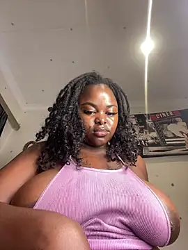 Honeycoco0211 online show from February 26, 2025, 4:47 am