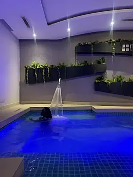 Honeycoco0211 online show from March 11, 2025, 1:23 pm