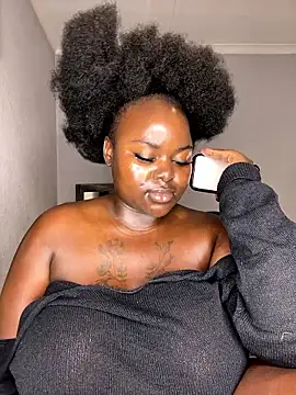 Honeycoco0211 online show from January 18, 2026, 10:52 am