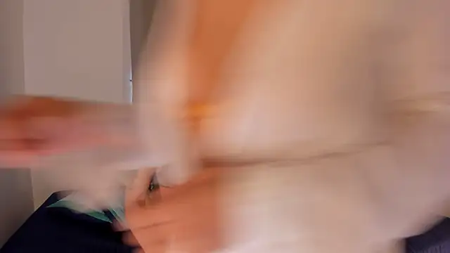 Emmysux online show from December 26, 2024, 8:53 pm