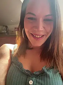 Lady Knaller online show from March 8, 2025, 11:37 am