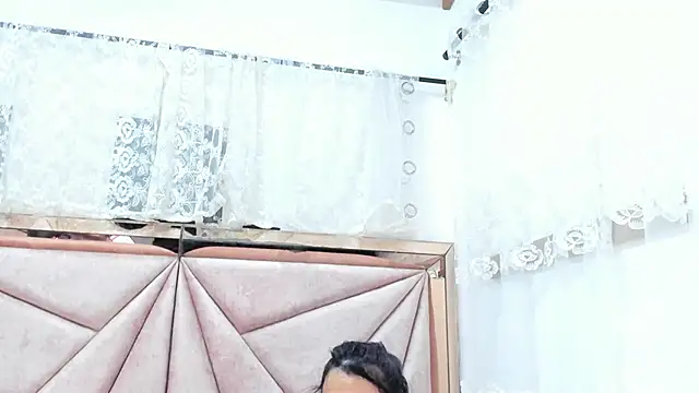 Deisy Torres online show from February 20, 2025, 9:53 pm