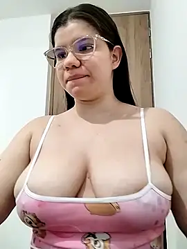 Danzel1105 online show from February 16, 2025, 12:32 pm