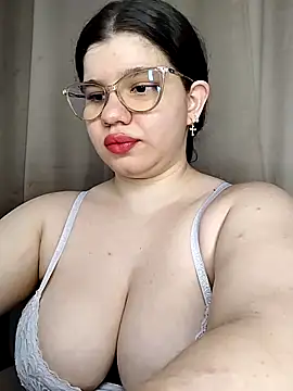 Danzel1105 online show from September 17, 2025, 9:11 am