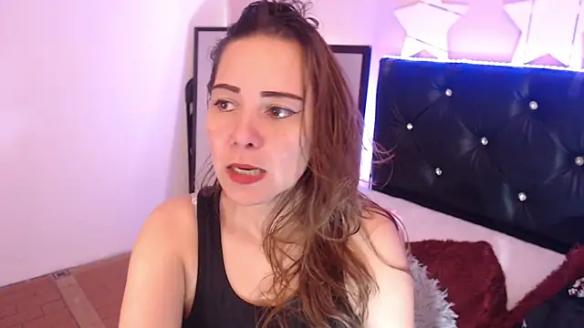 Snapshot of camila_delarosa chatting on November 20, 2025, 7:13 pm camila delarosa online show from November 20, 2025, 7:13 pm