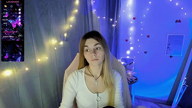 Snapshot of Sweet_me_ chatting on January 13, 2025, 6:16 am Sweet me online show from January 13, 2025, 6:16 am