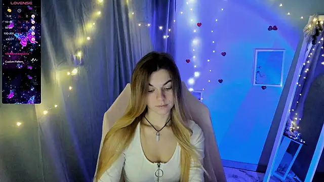 Snapshot of Sweet_me_ chatting on January 16, 2025, 6:56 am Sweet me online show from January 16, 2025, 6:56 am