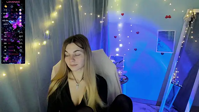 Snapshot of Sweet_me_ chatting on January 17, 2025, 10:22 am Sweet me online show from January 17, 2025, 10:22 am