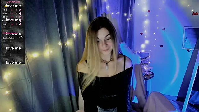 Snapshot of Sweet_me_ chatting on January 24, 2025, 9:58 pm Sweet me online show from January 24, 2025, 9:58 pm