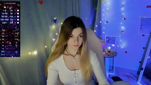 Snapshot of Sweet_me_ chatting on March 10, 2025, 10:26 am Sweet me online show from March 10, 2025, 10:26 am