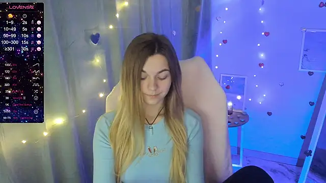 Snapshot of Sweet_me_ chatting on March 12, 2025, 10:16 am Sweet me online show from March 12, 2025, 10:16 am